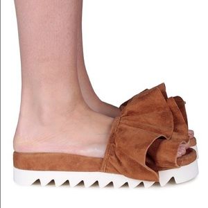 🚫Sold on FB 🚫 Joshua Sanders suede ruffle sliper